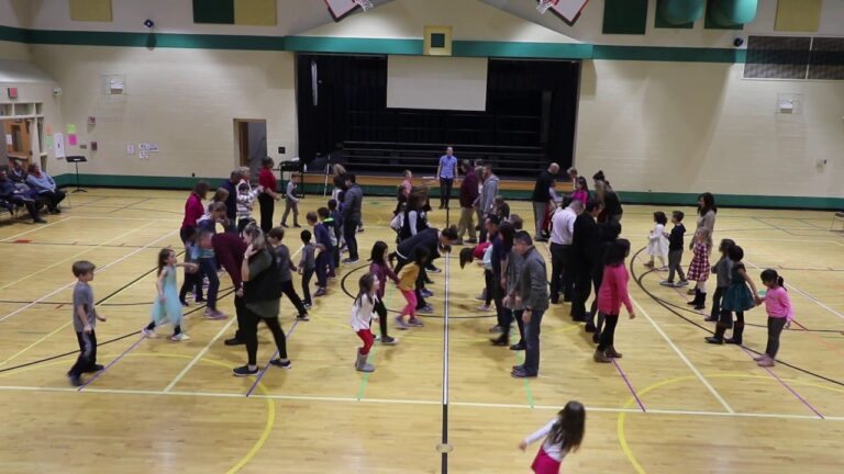 Second Grade Family Dance Night- Kings and Queens (Group 2)