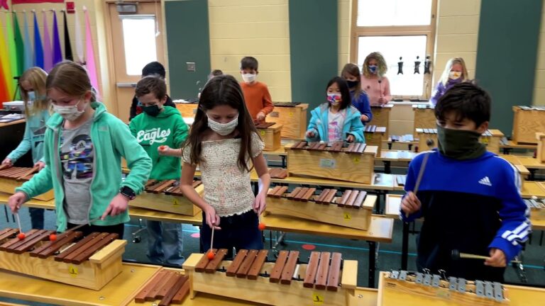 Ten Sly Piranhas- Orff Schulwerk instrument game